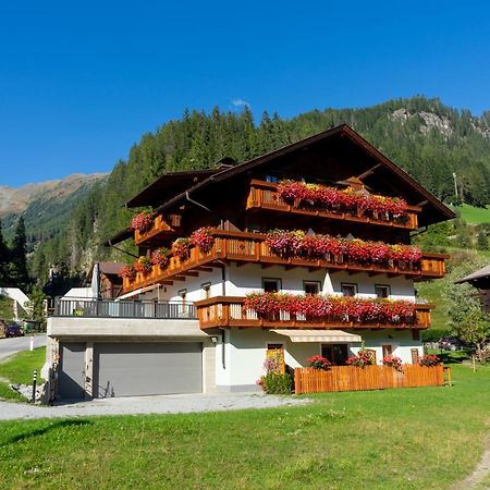 Gaestehaus Berger Sankt Jakob in Defereggen Extérieur photo