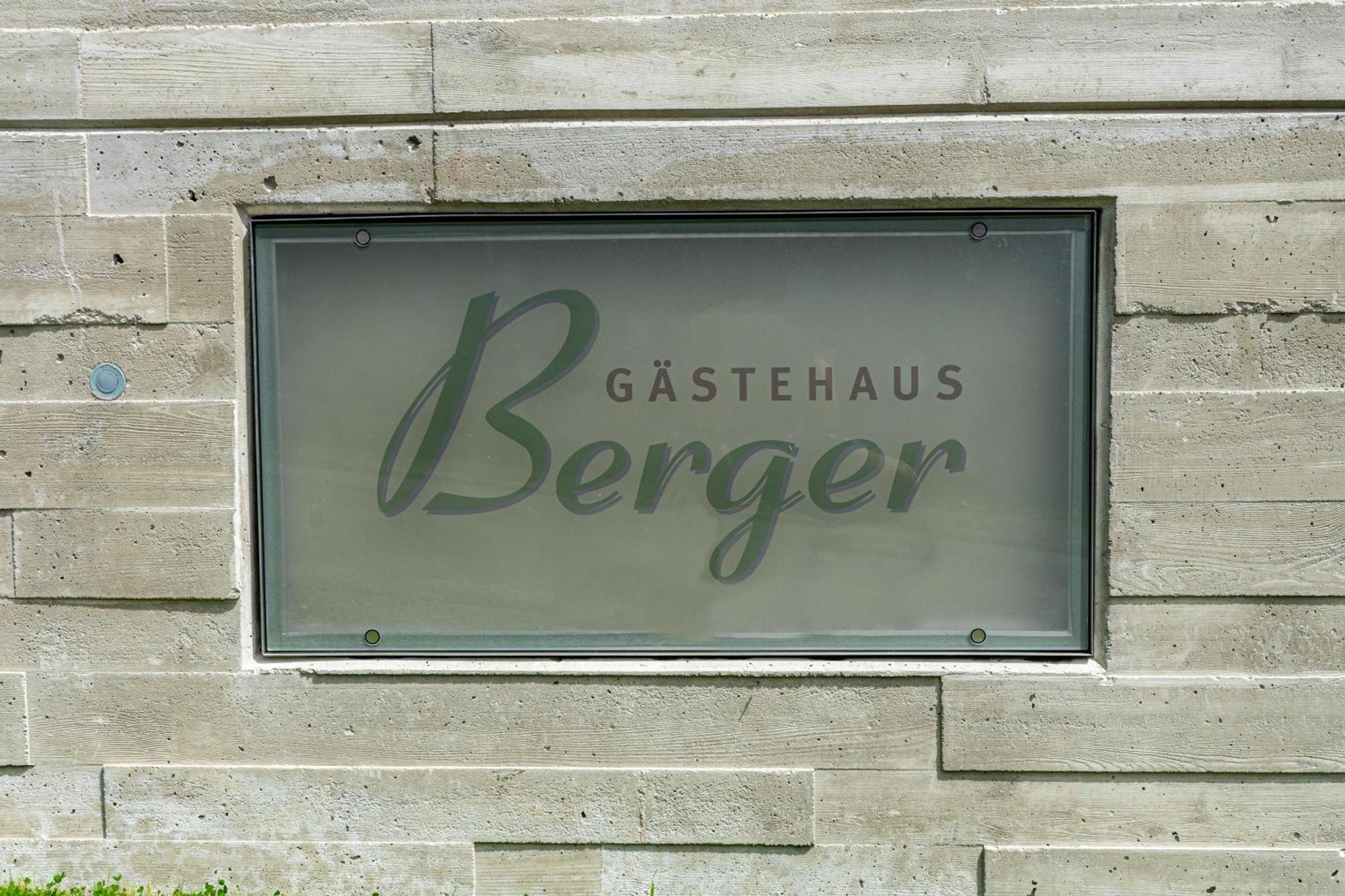 Gaestehaus Berger Sankt Jakob in Defereggen Extérieur photo